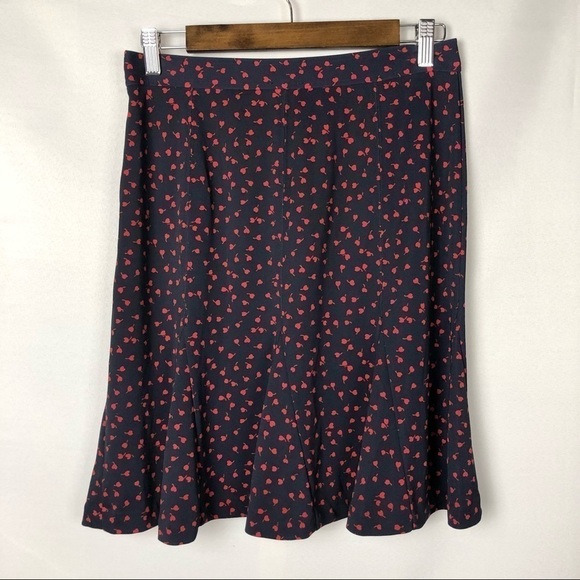 Talbots Petites Navy Blue & Red Cherry Heart Godet Trumpet Skirt 4P - Picture 2 of 7